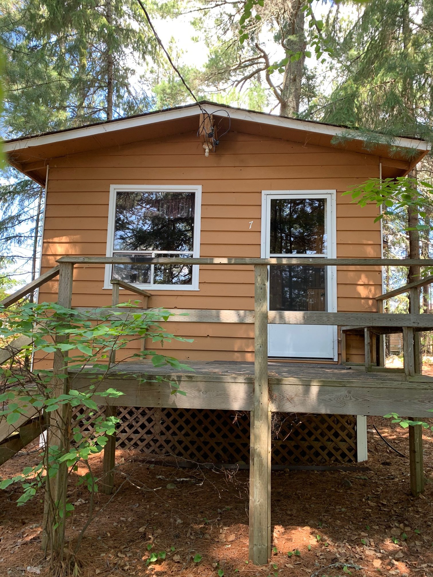 cabin7-exterior